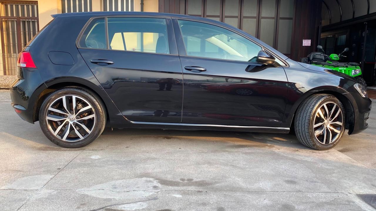 Volkswagen Golf 1.6 TDI 110 CV 5p. Highline BlueMotion Technology