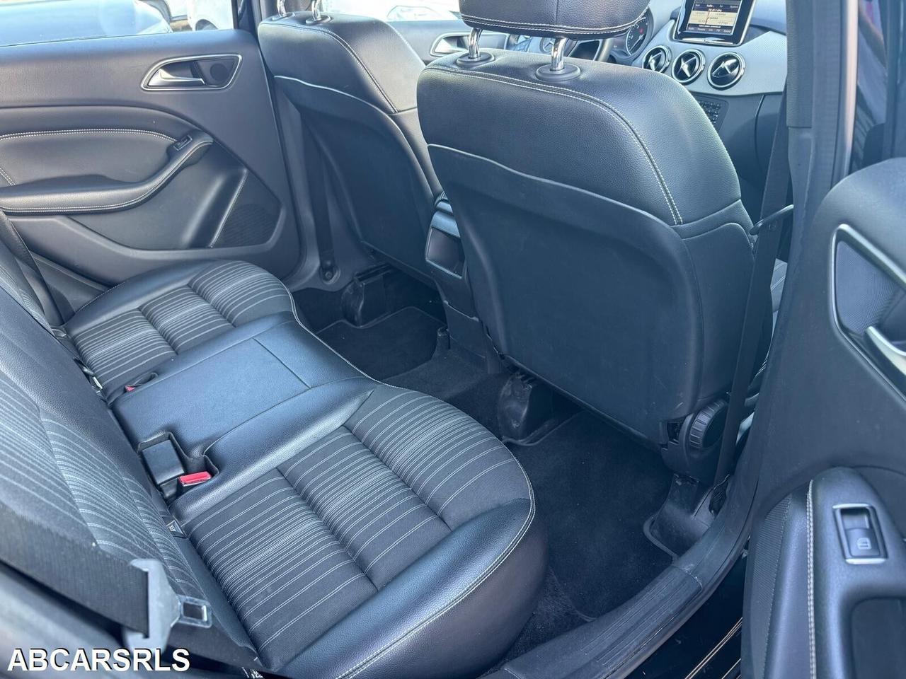 MERCEDES - Classe B - 180 CDI Premium - NEOPATENTATI - FINANZIABILE - PERMUTE
