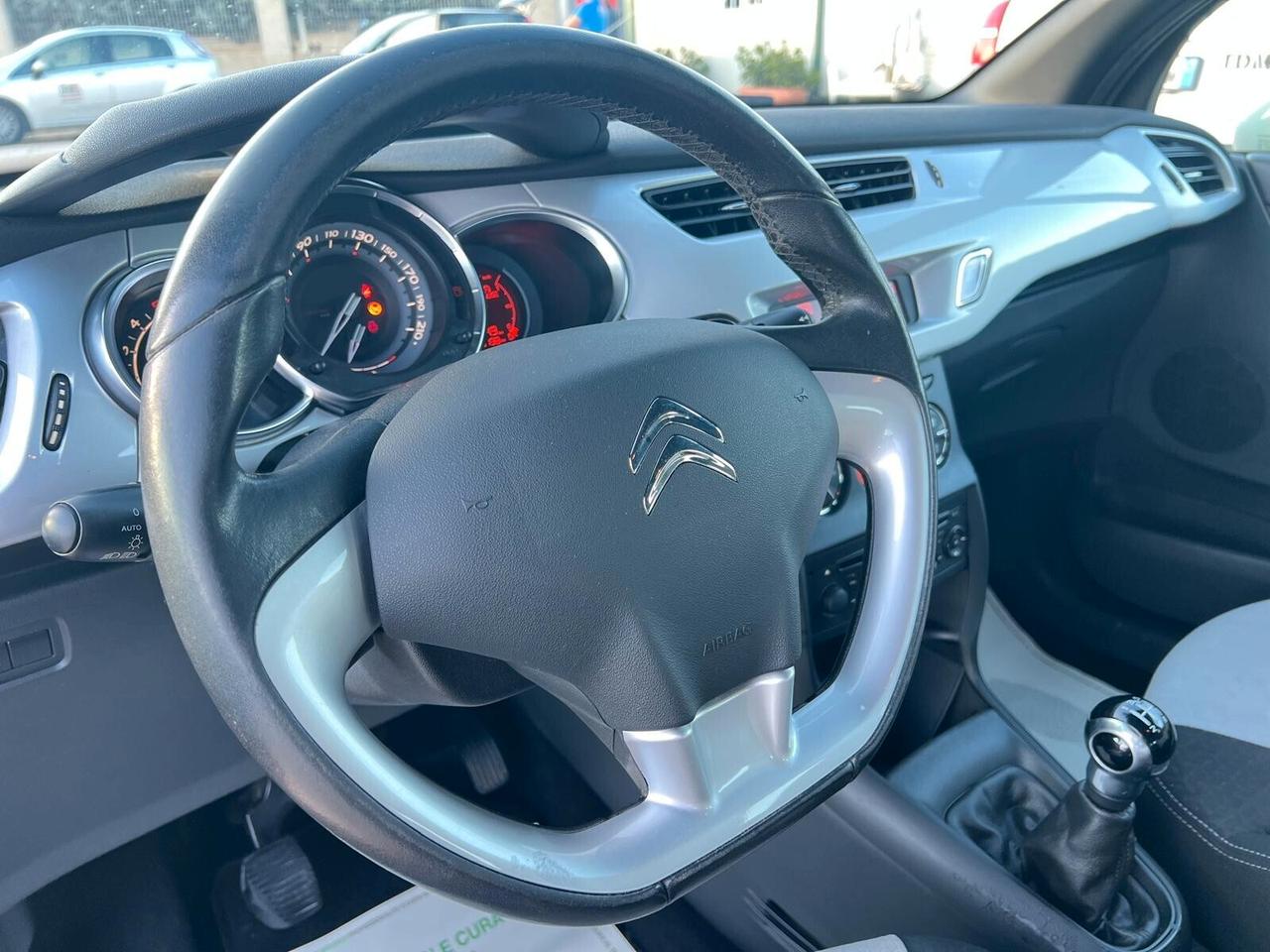 DS 3 1.4 HDi 70 Chic
