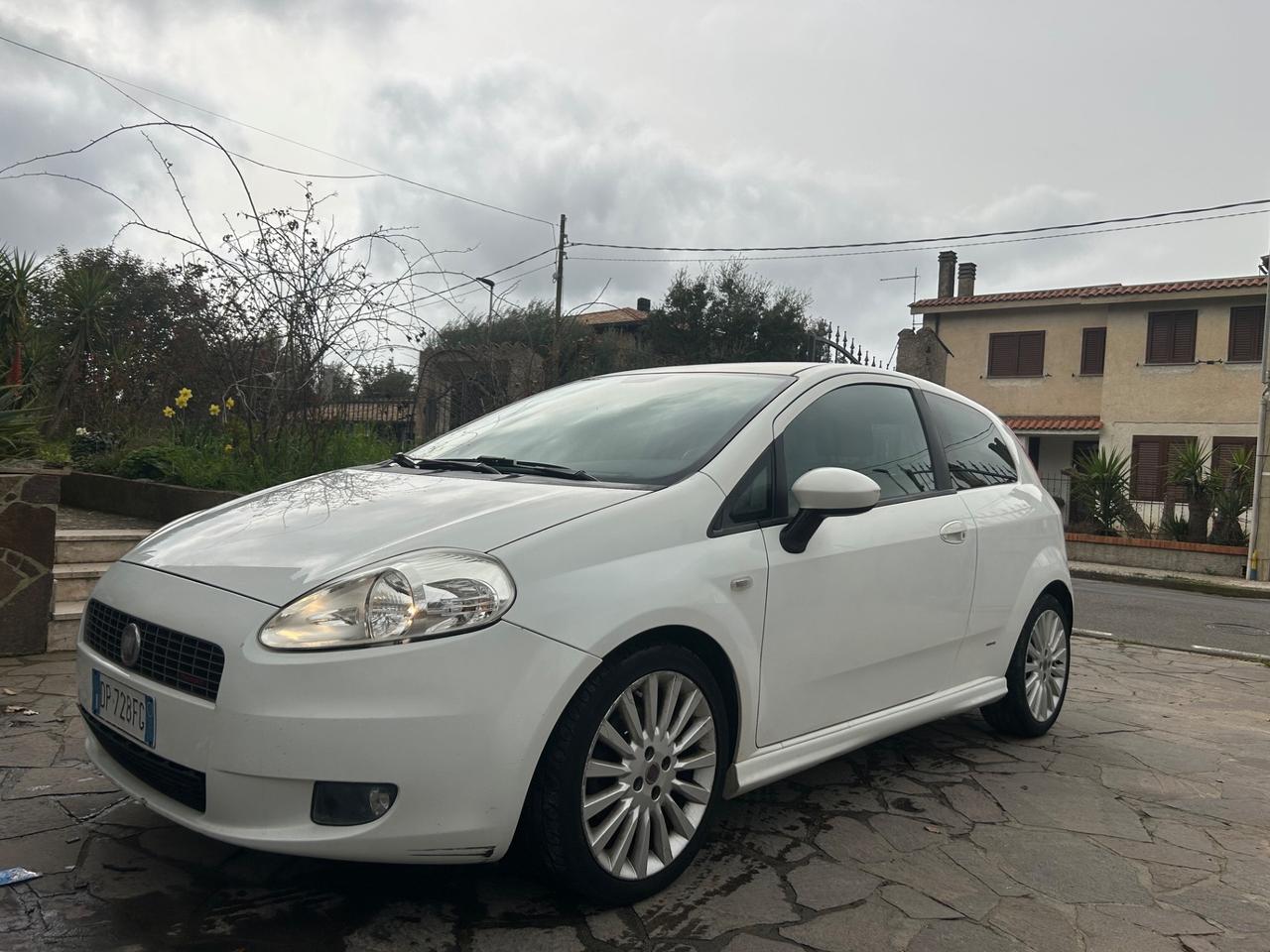 Fiat Grande Punto 1.3 MJT 90 CV 3 porte Sport