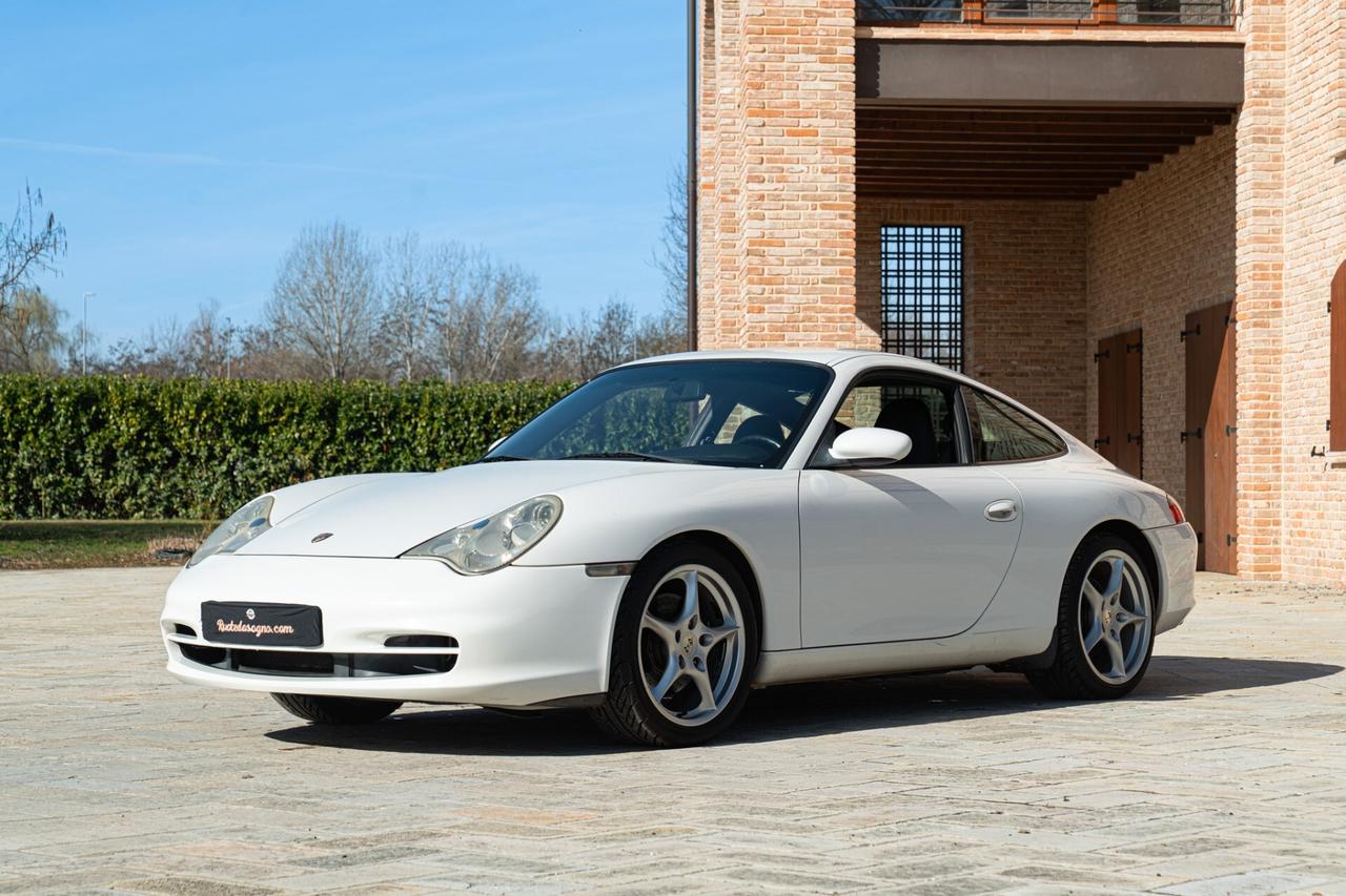 Porsche 996 (911) CARRERA - POR00271