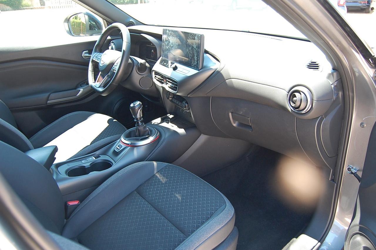 Nissan Juke 1.0 DIG-T 114 CV N-Connecta