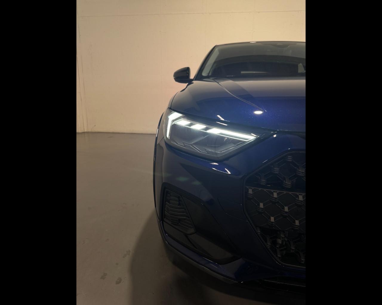 AUDI A1 ALLSTREET 30 TFSI S-TRONIC IDENTITY CONTRAST
