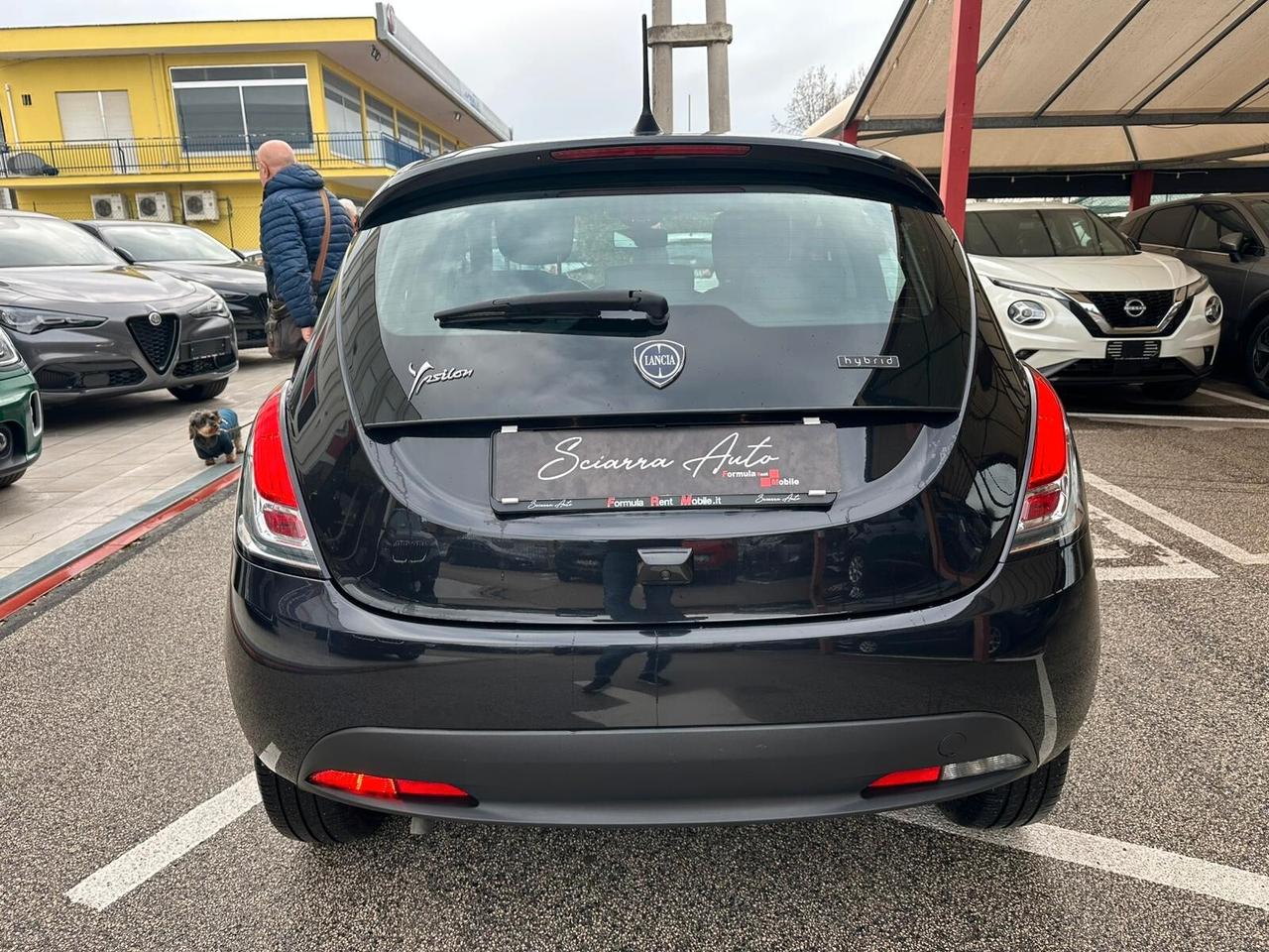 Lancia Ypsilon 1.0 FireFly 5 porte S&S Hybrid Gold