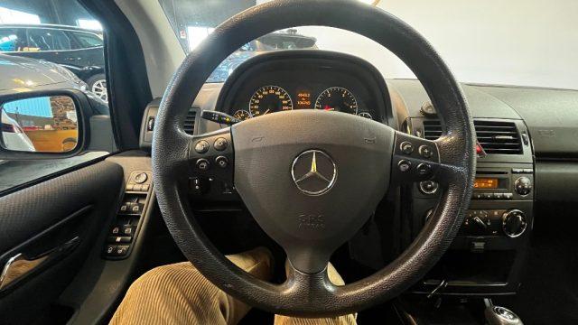 MERCEDES-BENZ A 160 CDI AUTOMATIC