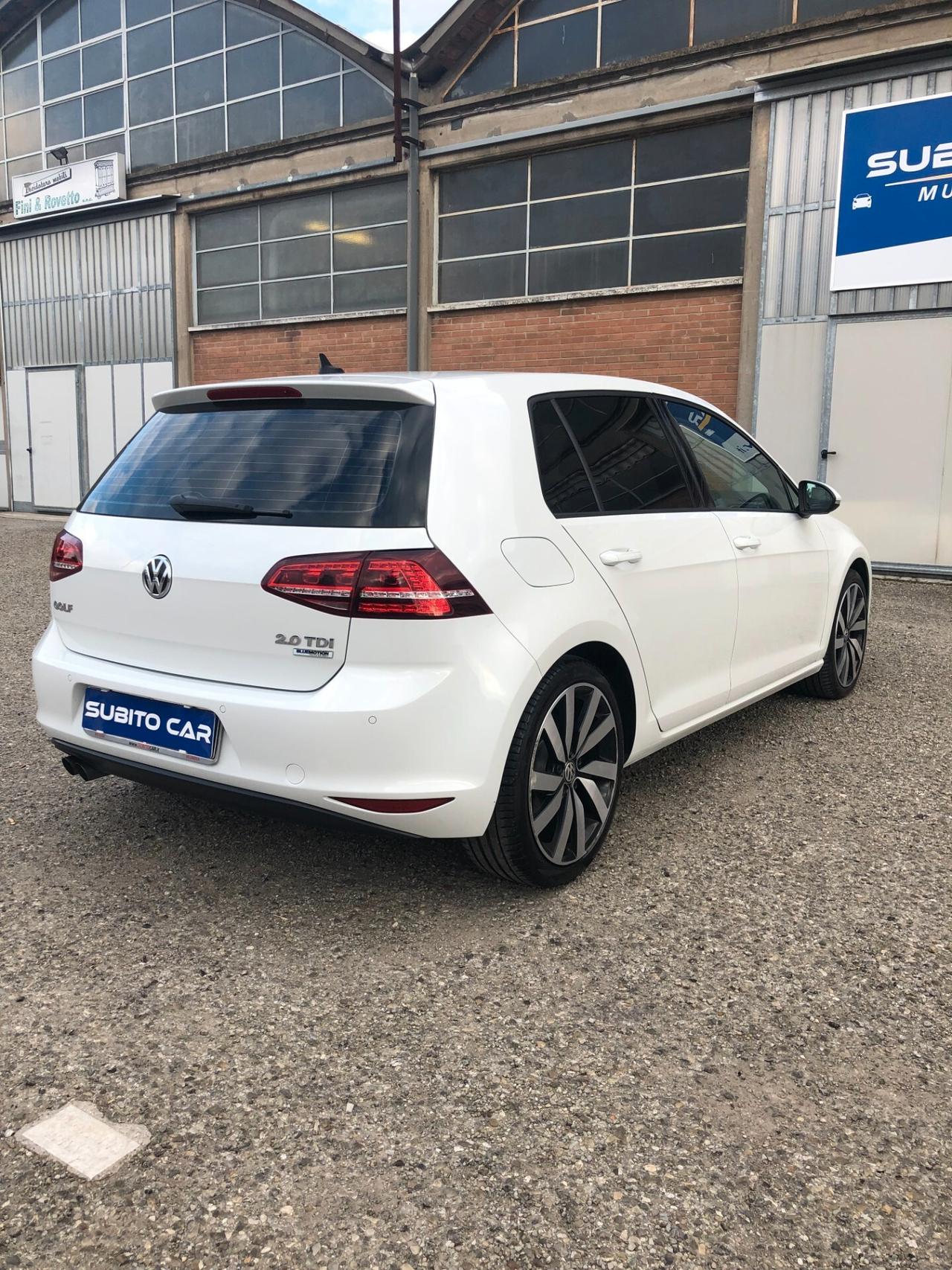 Volkswagen Golf 2.0 TDI 150 cv DSG 5p. Executive NAVI.FARI Bi XENO. Bianco PERLA