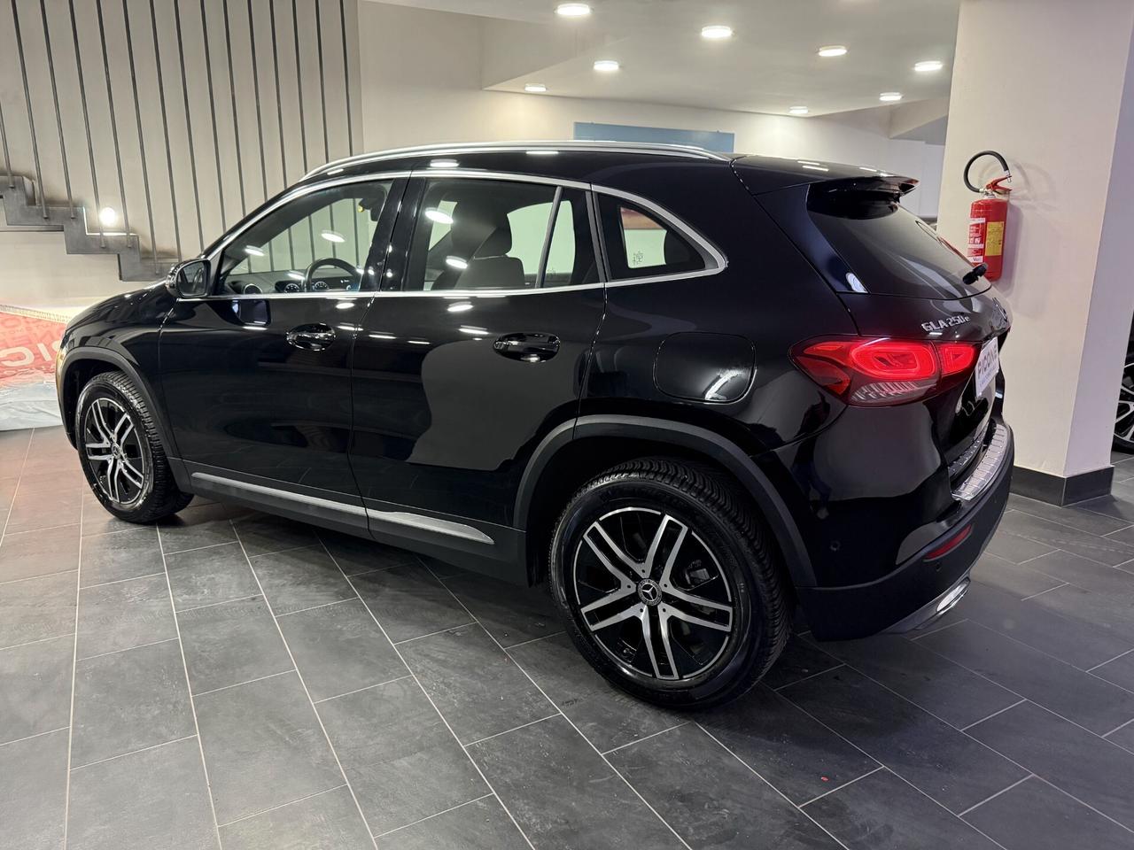 Mercedes-benz GLA 250 e hybrid EQ Sport Plus