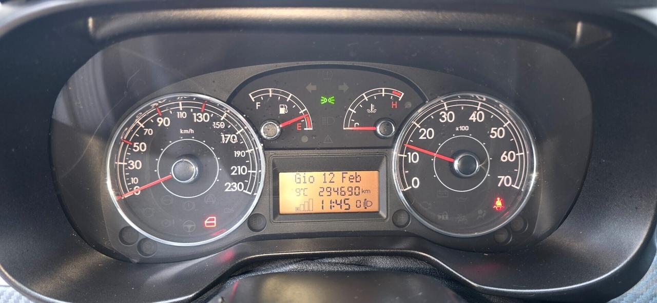 Fiat Grande Punto 1.4 METANO Active Natural Power