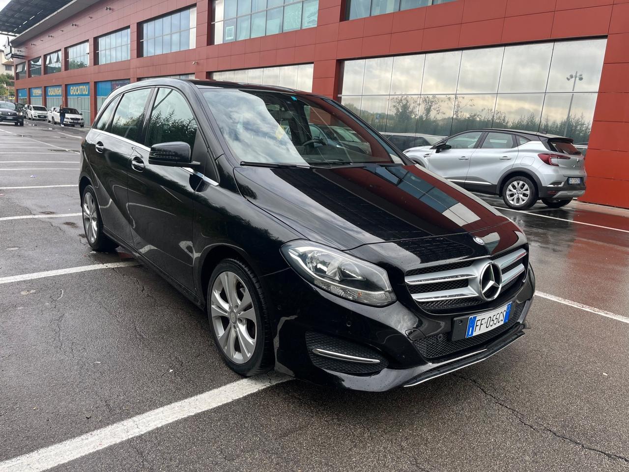 Mercedes-benz B 180 d Premium 2016