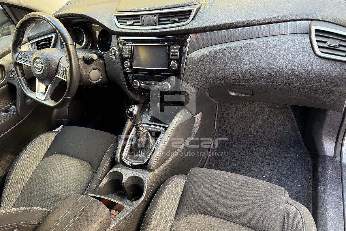 NISSAN Qashqai 1.6 dCi 4WD N-Connecta