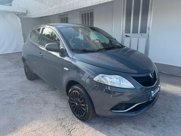 Lancia Ypsilon 0.9 TwinAir 5 porte Metano Ecochic Elefantino