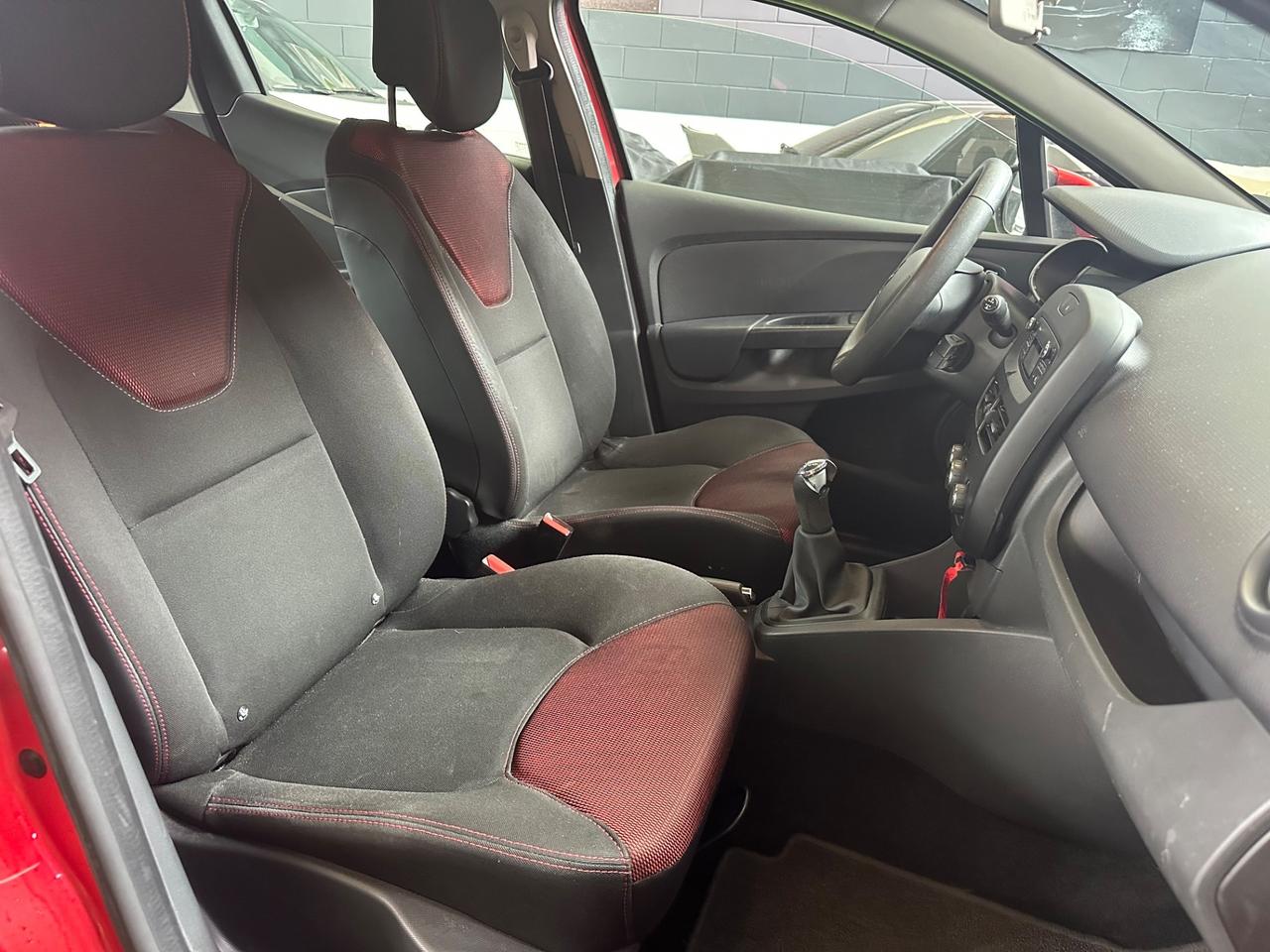 Renault Clio 1.2 75CV 5 porte Wave