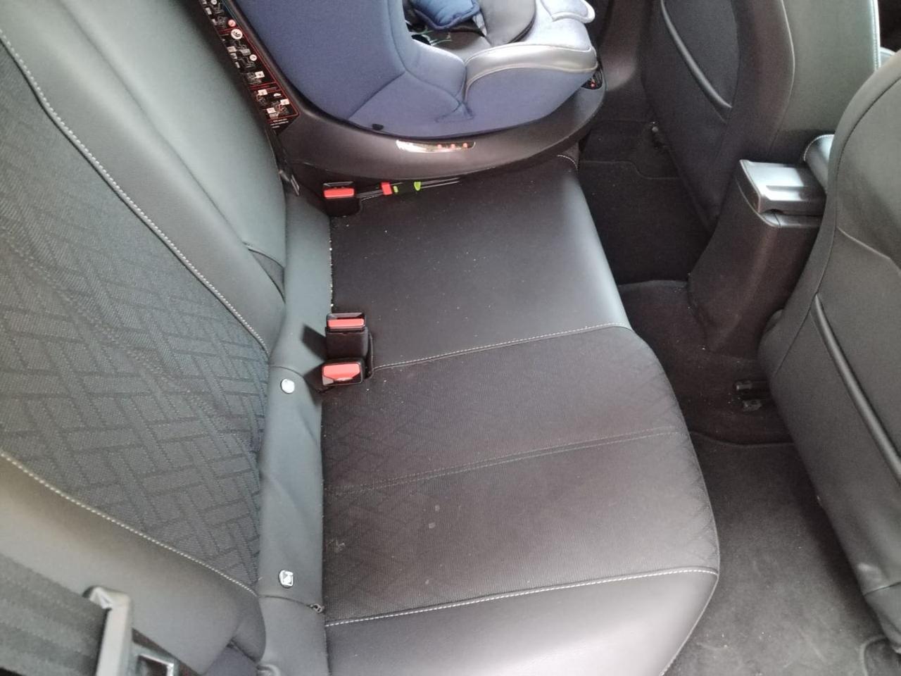 Opel Corsa Elegance 1.2 #5787