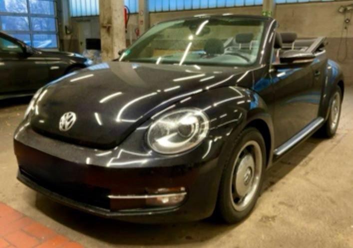 VW Maggiolino Cabrio 1.2 TSI 105 CV Design Navi BiXeno PDC Nero Perla
