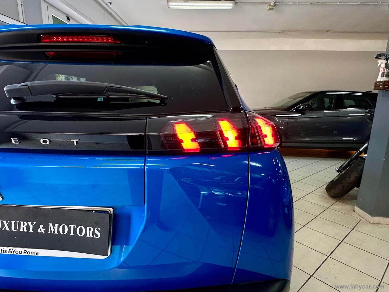 PEUGEOT 2008 BlueHDi 110 S&S ALLURE