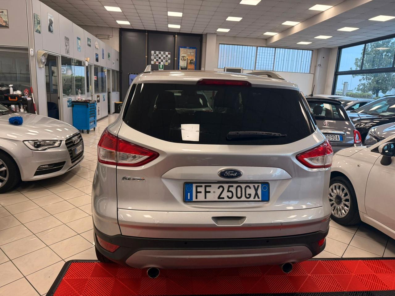 Ford Kuga 2.0 TDCI 150 CV S&S 2WD Titanium