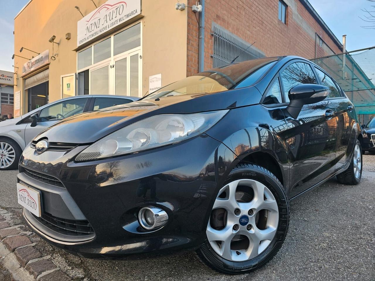 Ford Fiesta 1.4 97cv Titanium*Impianto GPL*Neopatentati