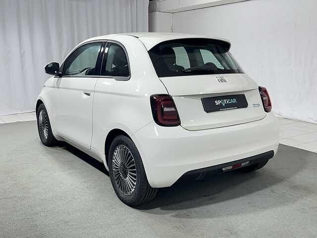 Fiat 500e Berlina 42 kWh