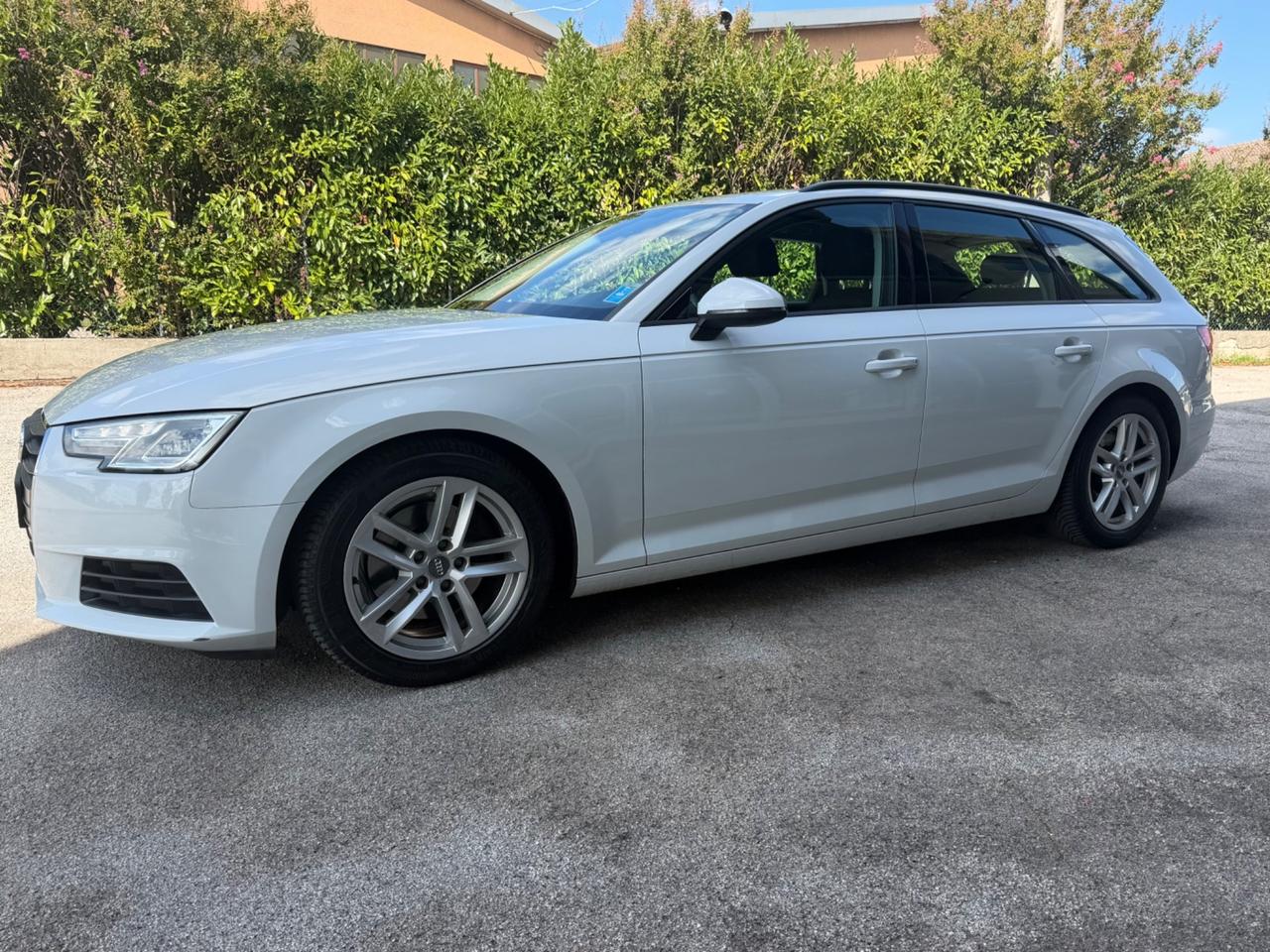 Audi A4 Avant 2.0 TDI 150 CV ultra S tronic Business Sport
