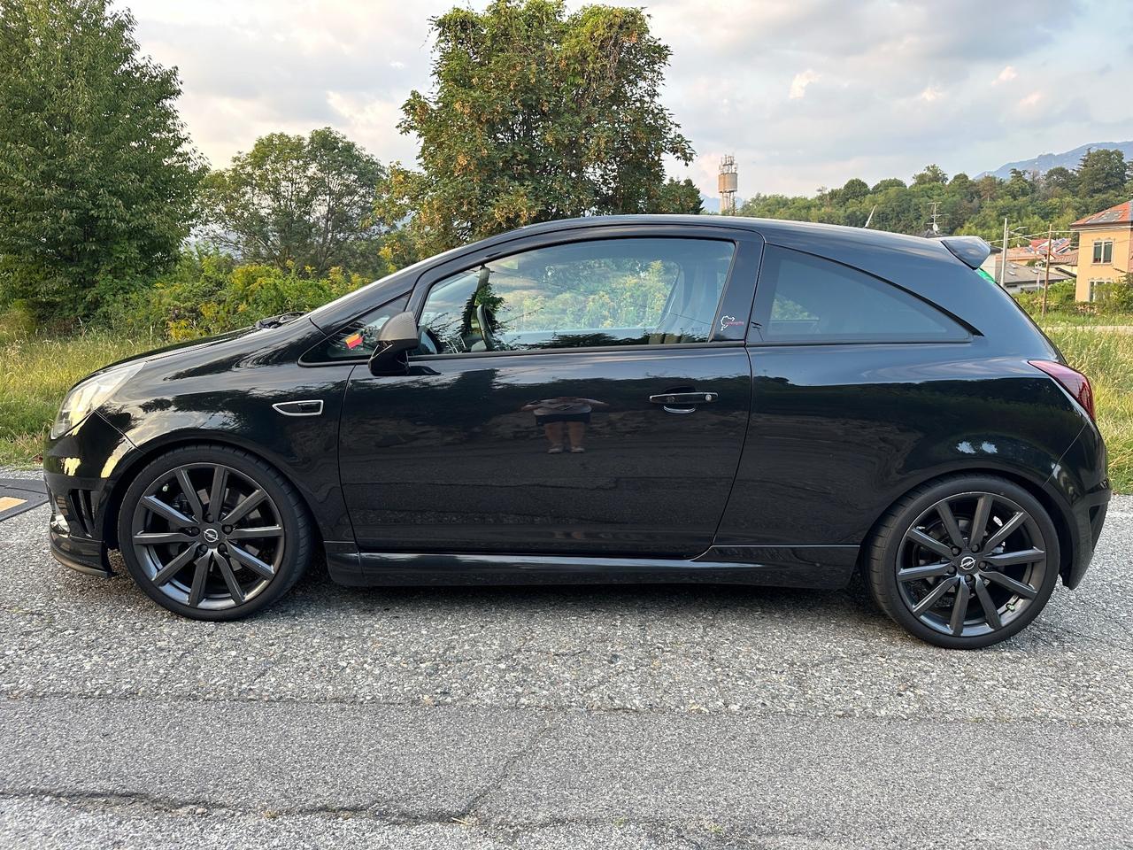 Opel Corsa 1.6 T 210CV 3 porte Nürburgring Edition OPC - 2013