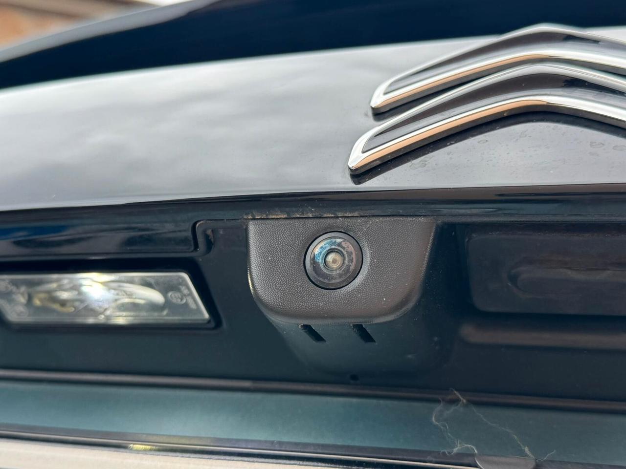 Citroen C4 BlueHDi 130 S&S EAT8 Shine