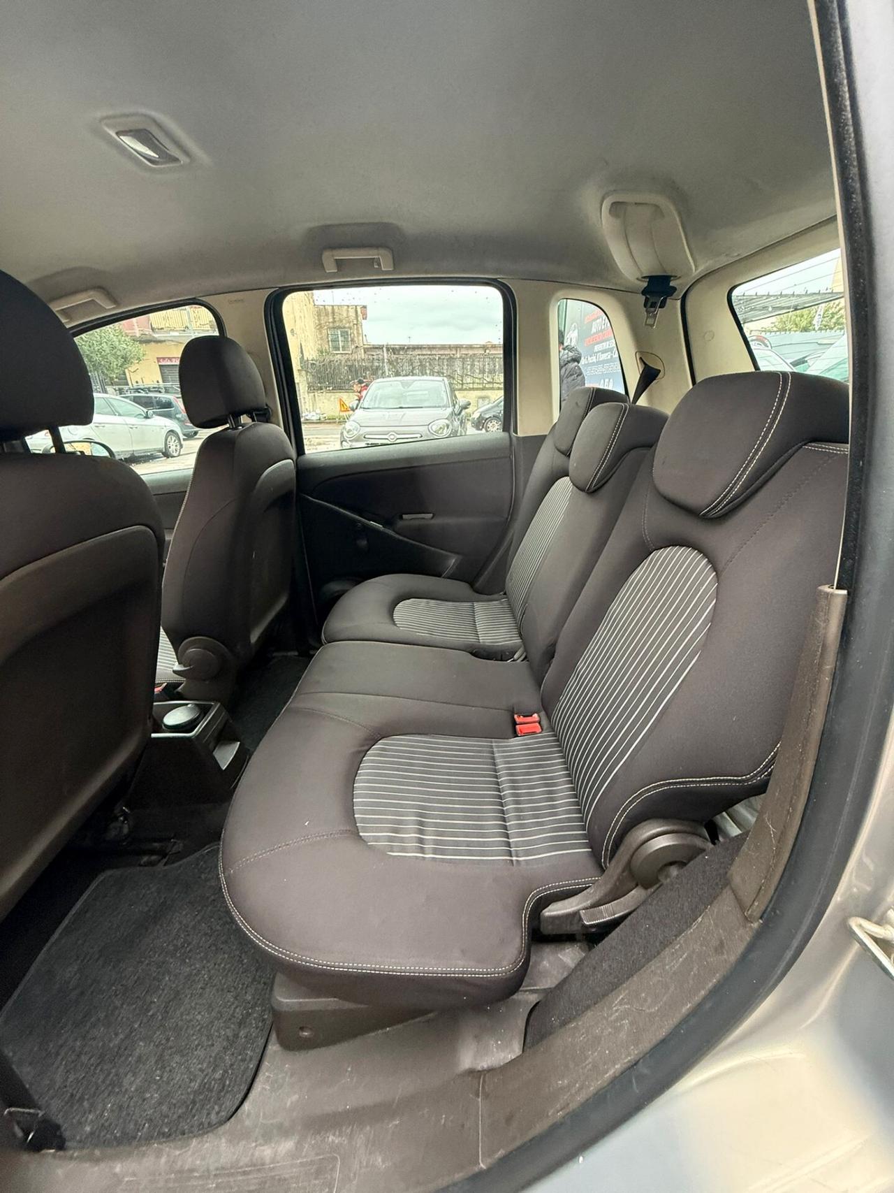 Lancia MUSA 1.4 16V EURO 5 POLTRONA FRAU