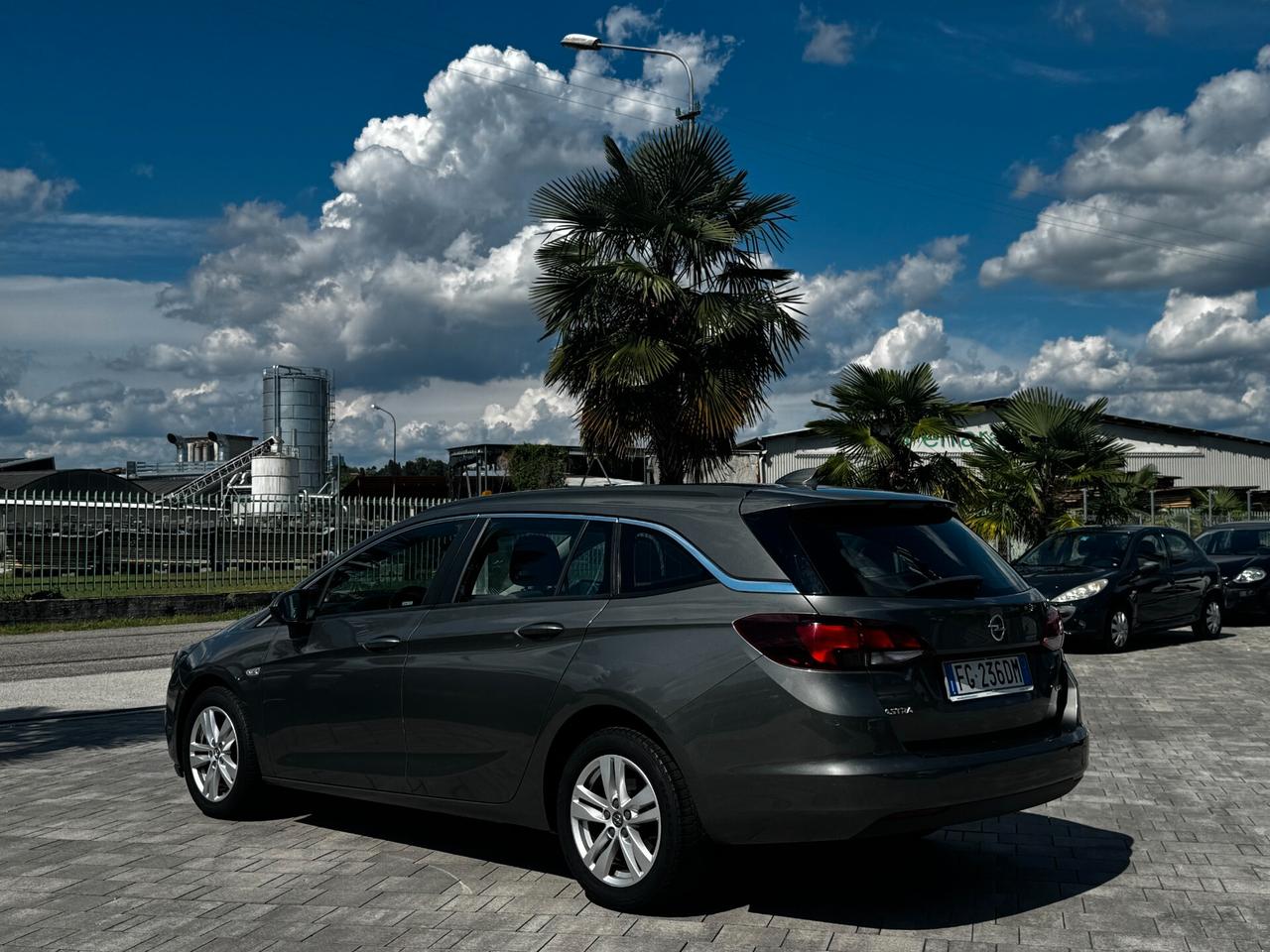 Opel Astra 1.6 CDTi 2016