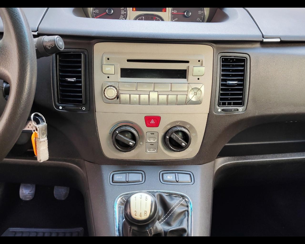 LANCIA Musa 2ª serie - Musa 1.3 Multijet 16V 70 CV Oro