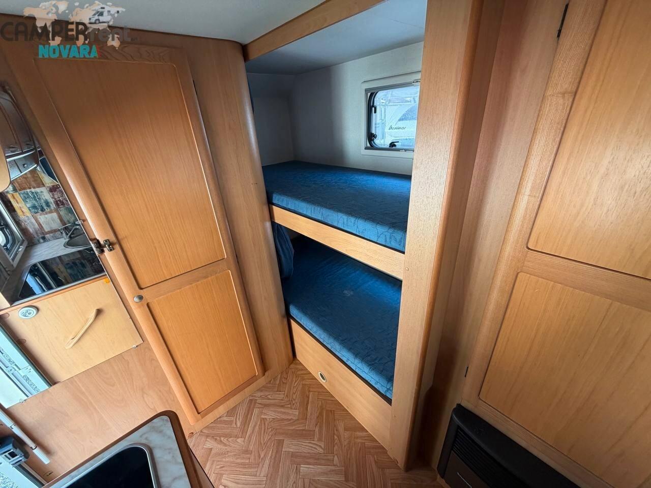 Mclouis MC LOUIS 560 - MANSARDATO 7 POSTI LETTO