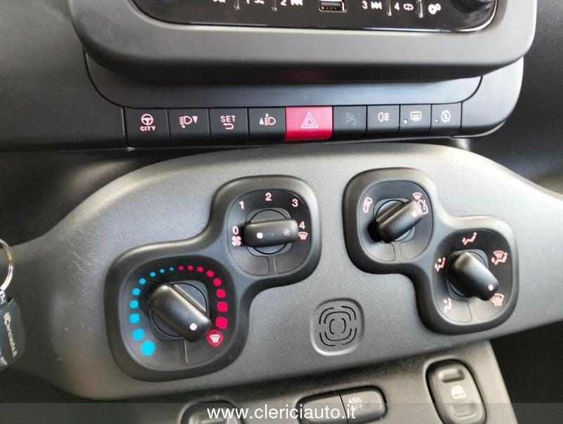 FIAT Panda 1.0 FireFly S&S Hybrid Red