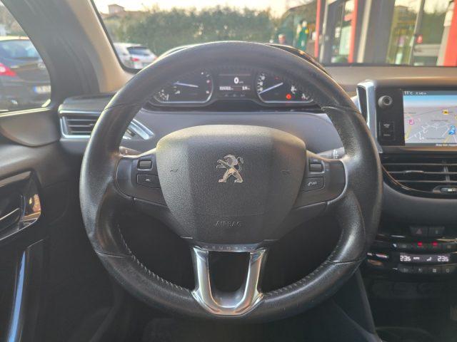 PEUGEOT 208 1.4 8V HDi 68CV 5 Porte Navigatore Sensori Parcheg
