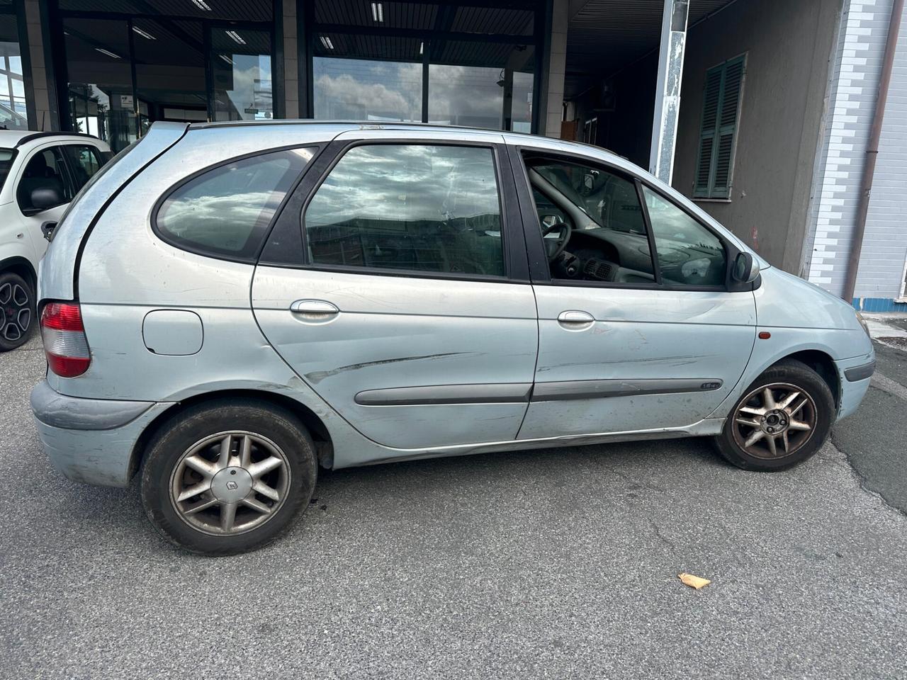 Renault Megane Mégane 1.6 16V cat Expression