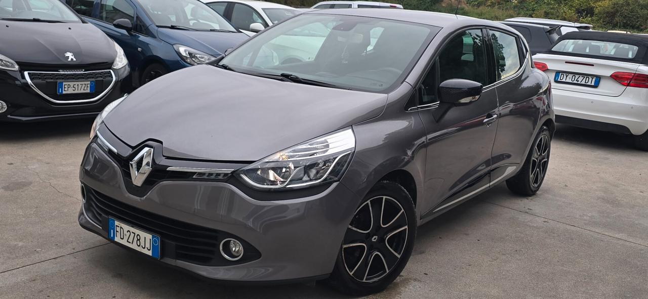 Renault Clio dCi 8V 90CV EDC Start&Stop 5 porte Energy Intens