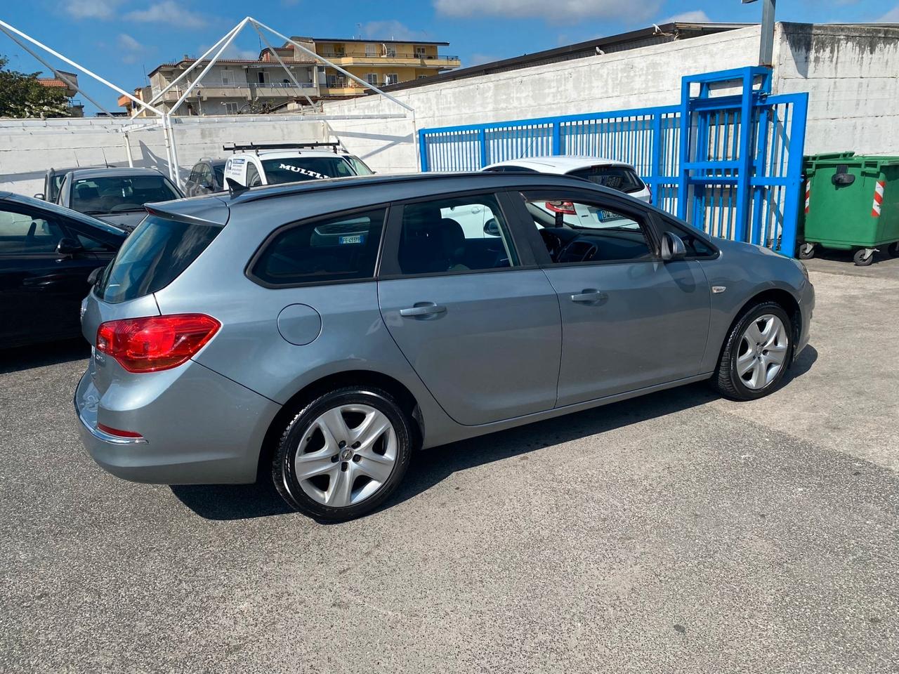 OPEL ASTRA 2.0 CDTI SW AUTOM ANNO 2013