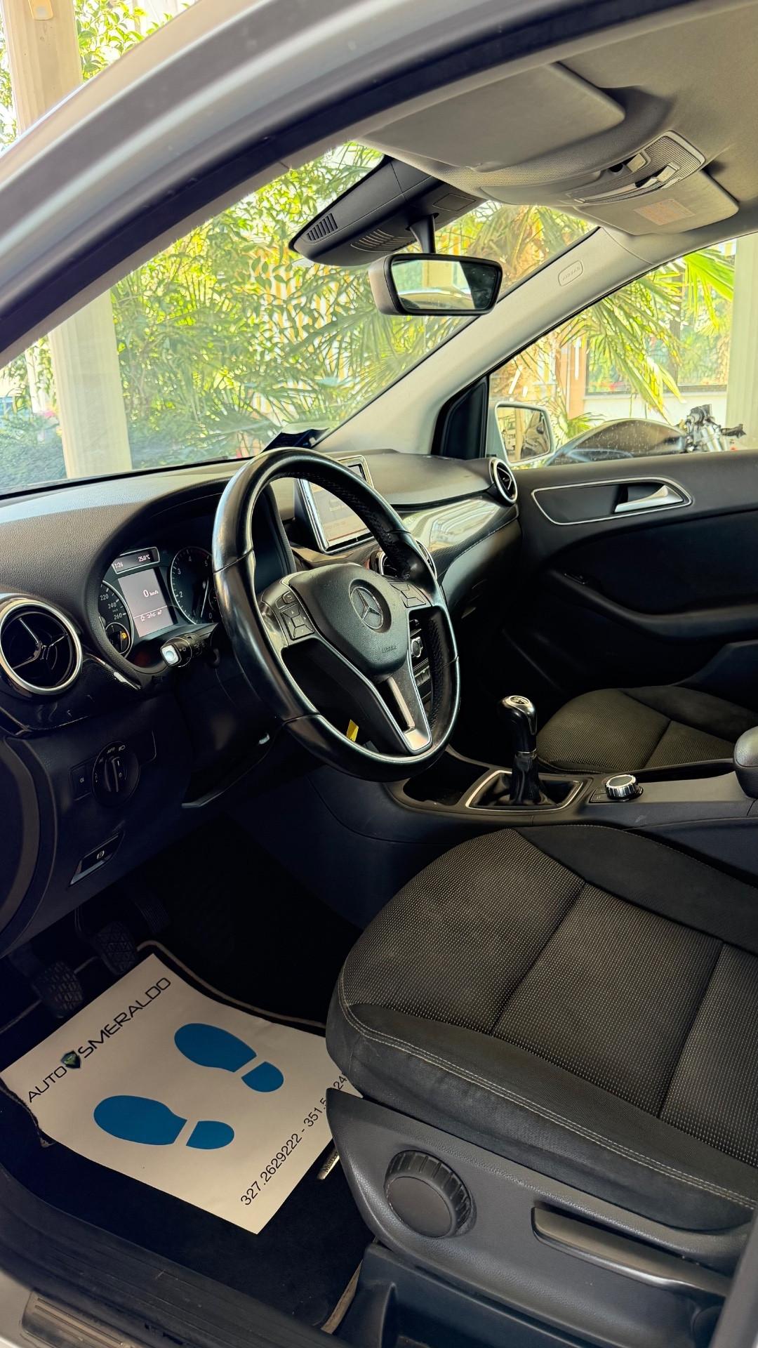 Mercedes-benz B 180 CDI BlueEFFICIENCY Premium