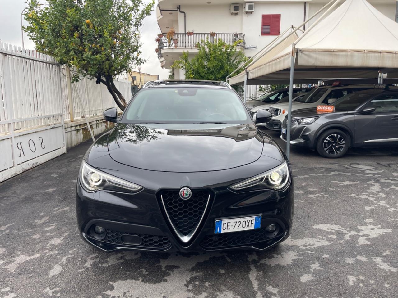 Alfa Romeo Stelvio TETTO APRIBILE 2.2 Turbodiesel 190 CV AT8 Q4 Ti