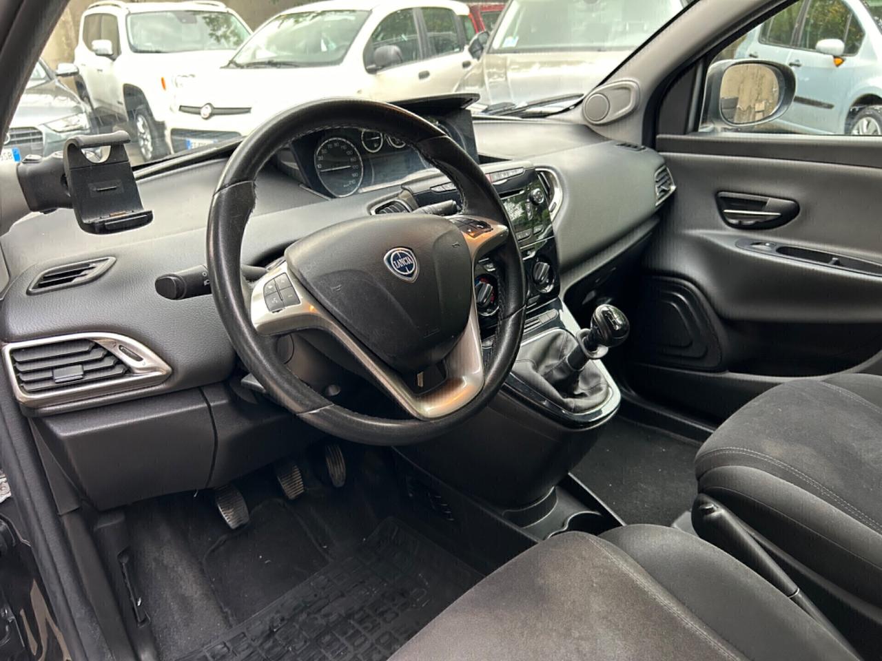 Lancia Ypsilon Benzina Metano