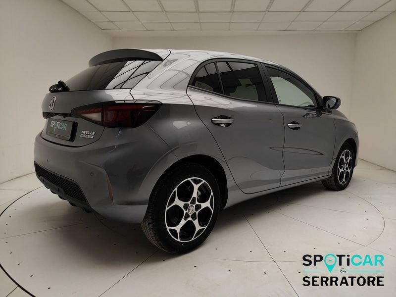 MG MG3 1.5 hybrid+ Luxury auto