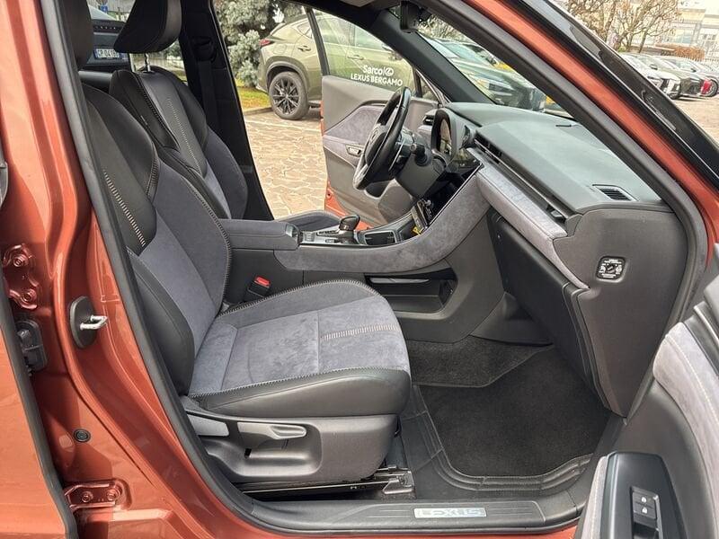 Lexus LBX LBX Hybrid 4WD Cool