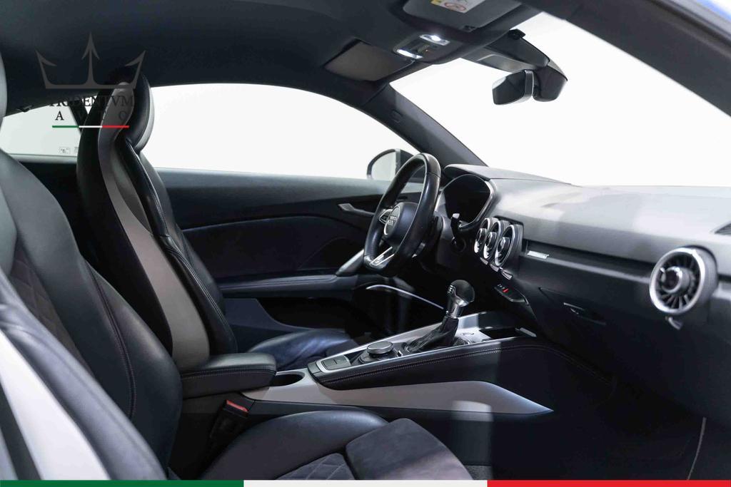 Audi TT Coupe 2.0 tfsi S line quattro s-tronic