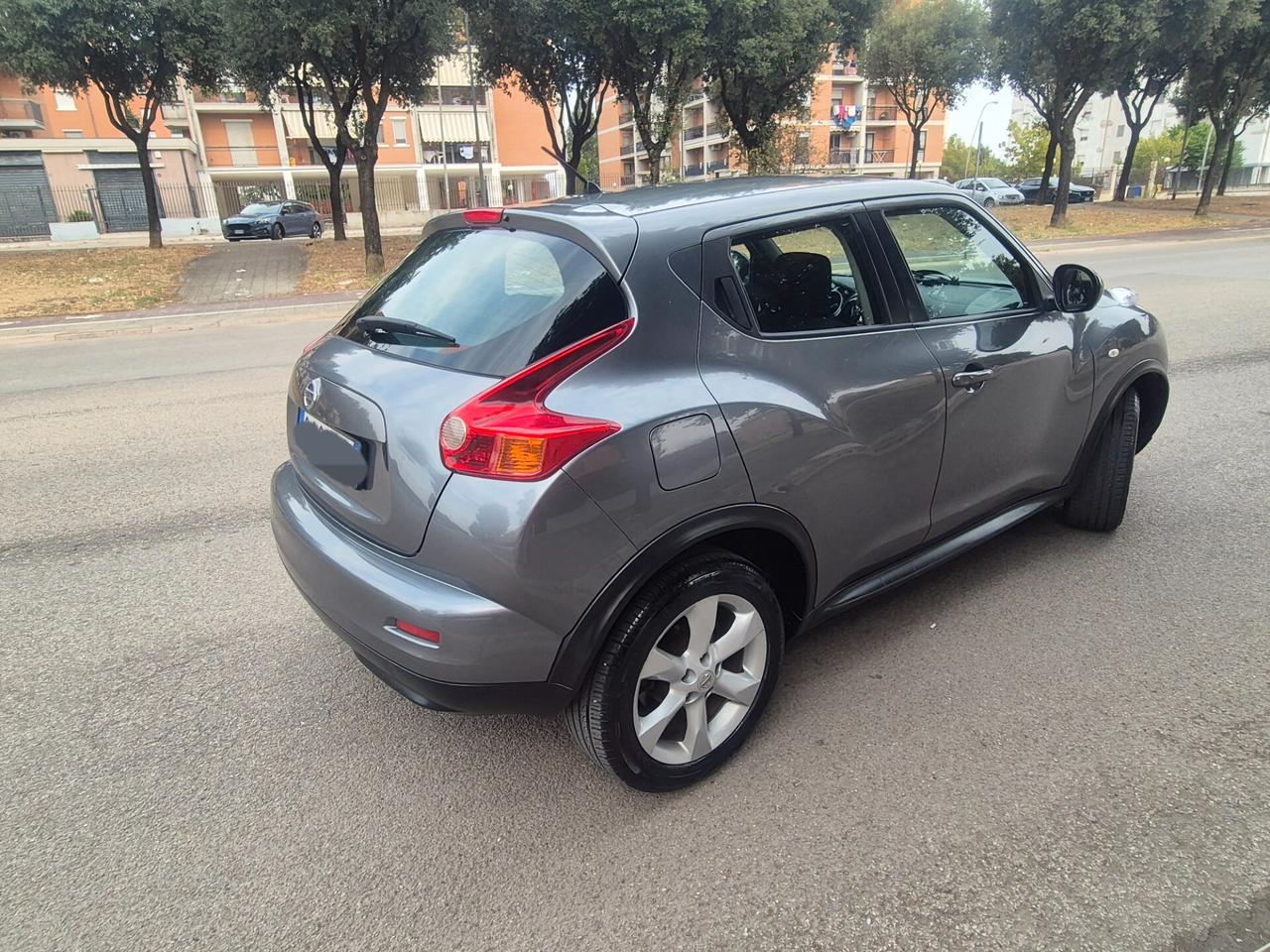 Nissan Juke 1.6 GPL 117cv anno 2014 navigatore retrocamera