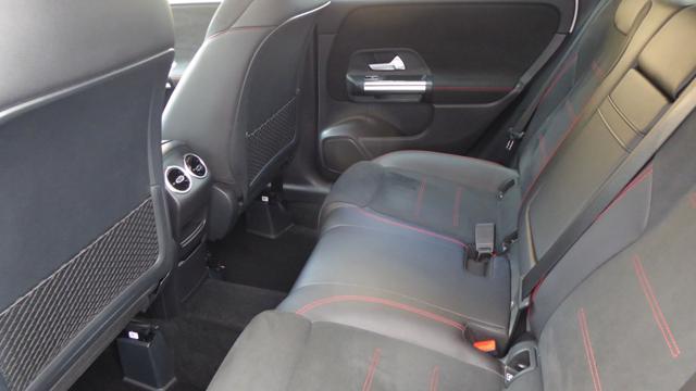 MERCEDES-BENZ B 180 d Automatic AMG