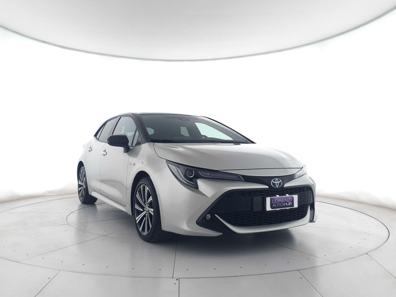 TOYOTA Corolla 2.0h Style cvt CAMERA+ACC+LED+C17"