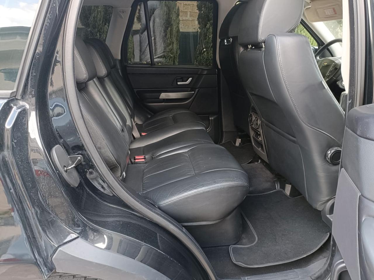 Land Rover Range Rover Sport 2.7 TDV6 HSE - 2011