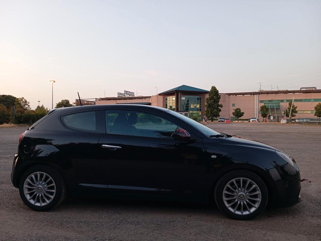 Alfa Romeo MiTo 1.3 JTDm 85 CV S&S Distinctive