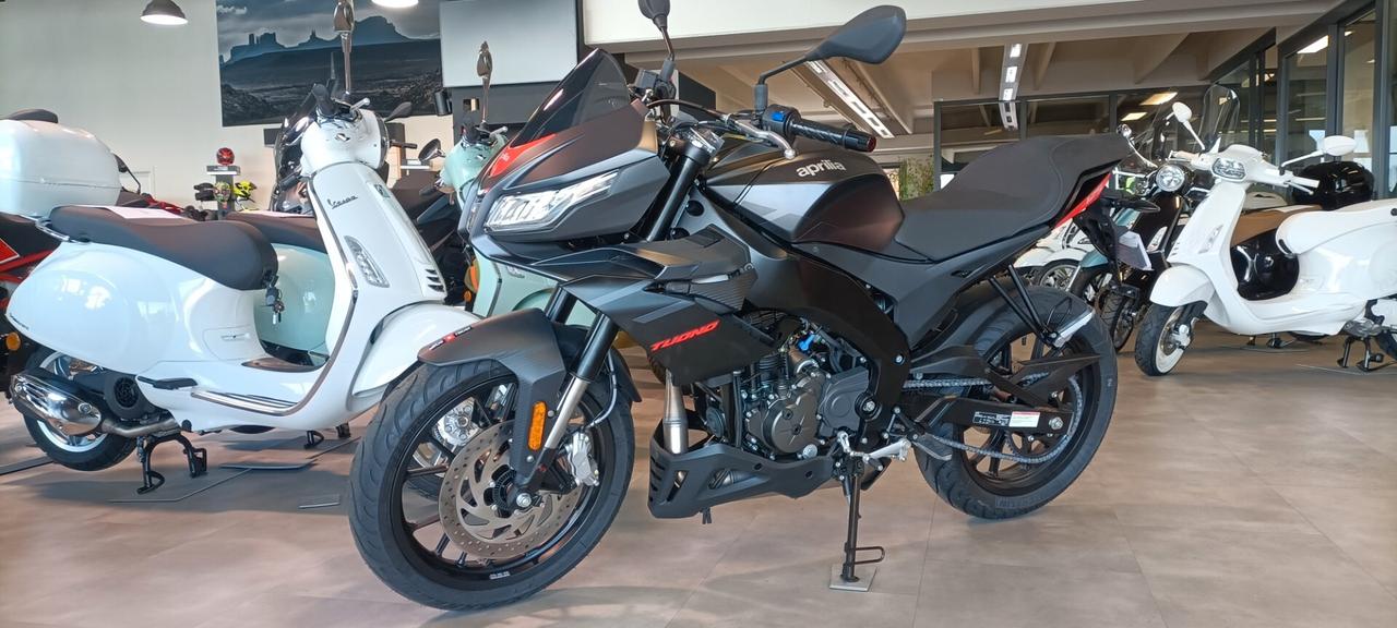 Aprilia Tuono 125