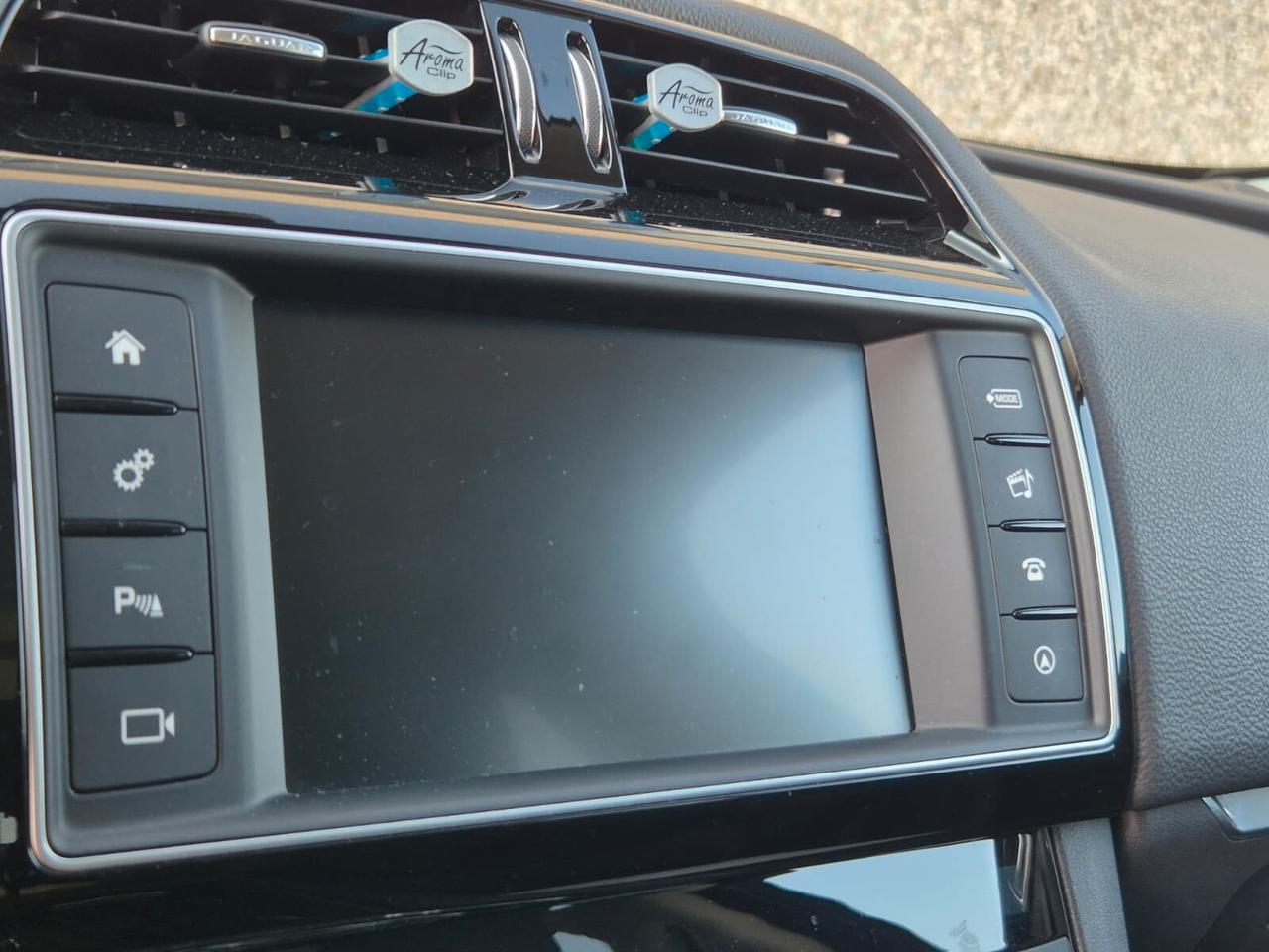 Jaguar F-Pace 2.0 D 180 CV AWD Auto Tetto Panoramico