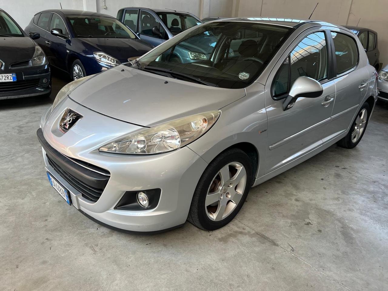Peugeot 207 1.6 HDi 110CV 5p. XS