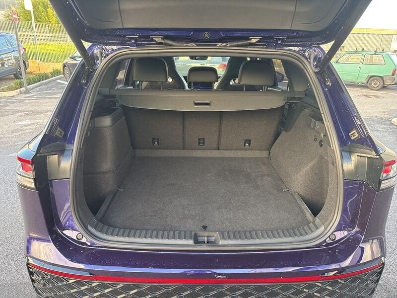 Volkswagen Tayron 1.5 TSI eHybrid R-LINE PLUS 204 CV DSG