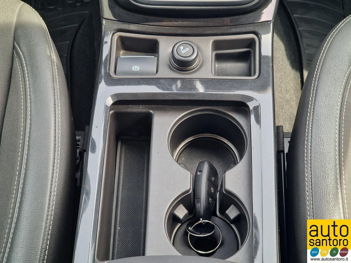 FORD KUGA 1.5 C/A TITANIUM BUSINESS
